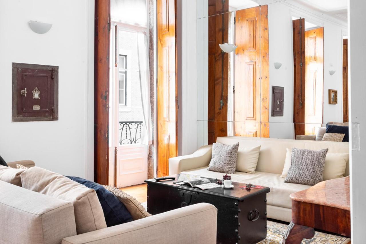 Apartment Altido Unique 1-br In Central Chiado Lissabon